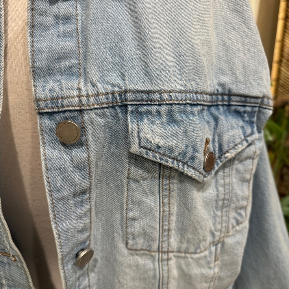 Denim‎ jacket - Picture 2 of 4